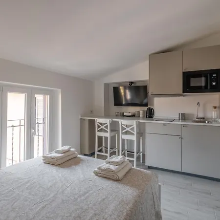 D'Annunzio Apartment In The Heart Of Navigli Milan Exterior photo